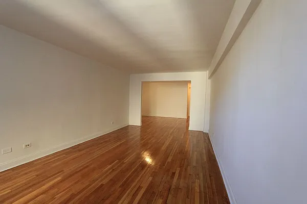 Rented by Hatuka Properties | media 27