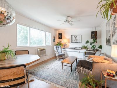 1600 W Chase Ave APT 3B, Chicago, IL, 60626