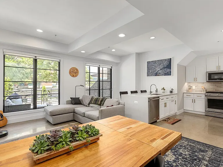 262 Mack Ave #1 — Photo 12