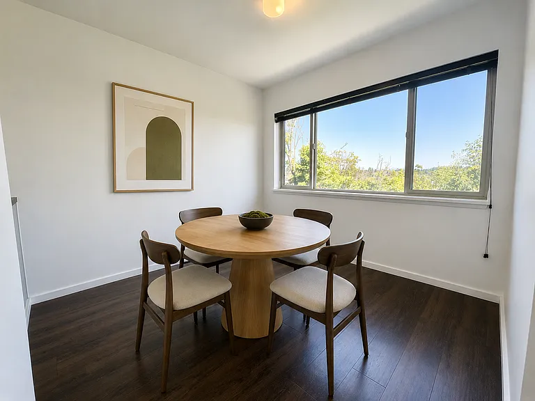 Bayview Apartments — Photo 75