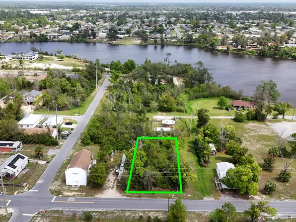 Detroit Ave, Panama City, FL 32401