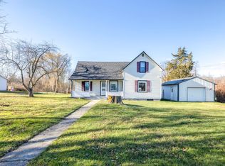 6787 Fargo Rd, Avoca, MI 48006