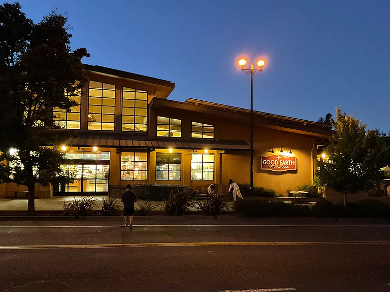 Sir Francis Drake Blvd — Photo 30