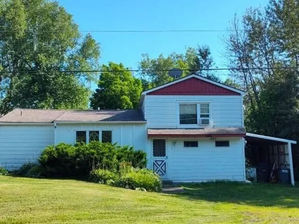 3310 Strand Rd, Duluth, MN 55803