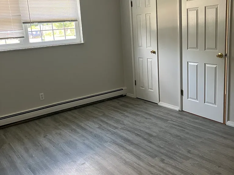 818 Walnut St #1 — Photo 6