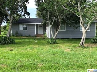 307 N 4th St, Ganado, TX 77962