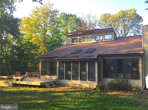 3378 Morris Rd, Lansdale, PA 19446