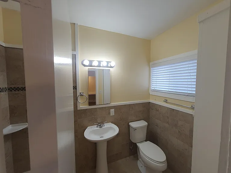 Rio Grande Apartments — Photo 39