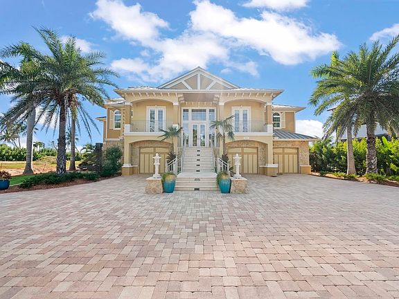 2nd image of 4725 Rue Belle Mer