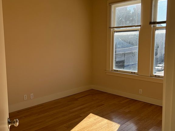 3rd image of 230 11th St APT 7