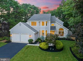 115 Forrest Hills Dr, Voorhees, NJ 08043