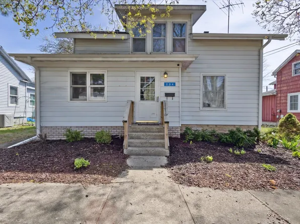 204 S Jackson Ave, Polo, IL 61064
