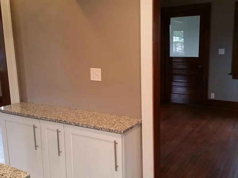 4715 Chicago St — Photo 6