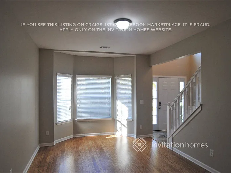 434 Farmwood Way — Photo 2