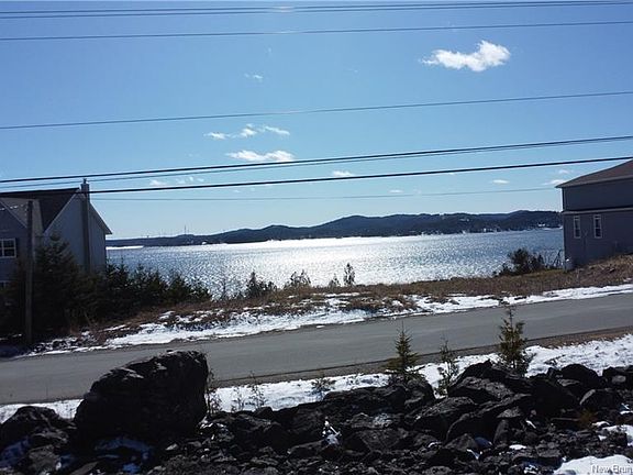 4th image of 66 Anchorage Ave