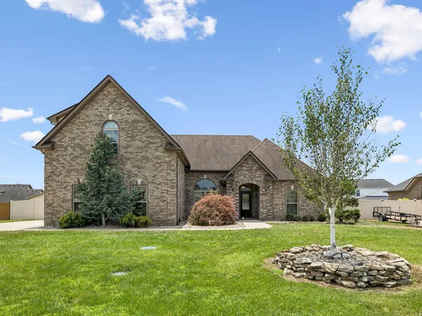 2108 Long Shot Ct, Lascassas, TN 37085