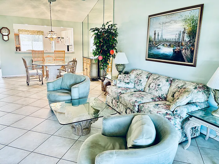 5904 Cranbrook Way #202J — Photo 7