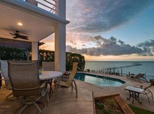 311 Country Club Rd, Shalimar, FL 32579