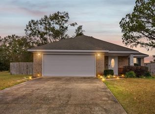 2120 Lumpkin Grove Ln, Mobile, AL 36695