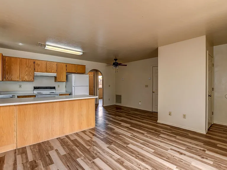6284 N Buckboard Dr — Photo 7