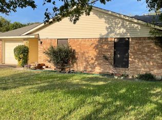 1408 Bluffview Dr, Hutchins, TX 75141