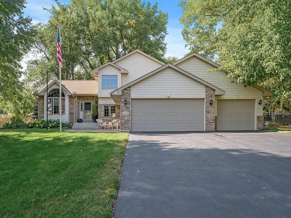 1463 Mary St N, Maplewood, MN 55119