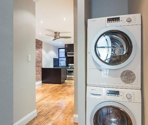 4th image of 438 W 52nd St #7CR