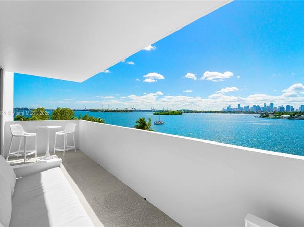 5 Island Ave APT 5D