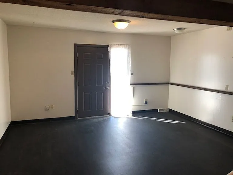 260 Apple Tree Ct — Photo 6