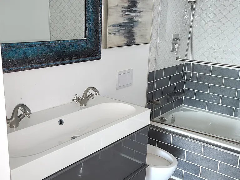 32 Johnson Ave — Photo 10