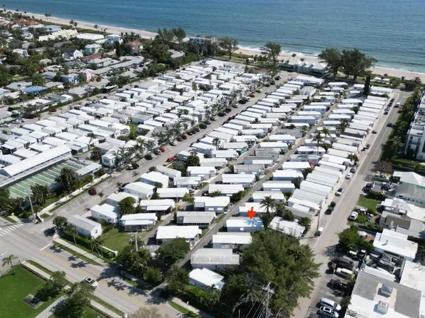 19 Bamboo Drive #B, Briny Breezes, FL 33435