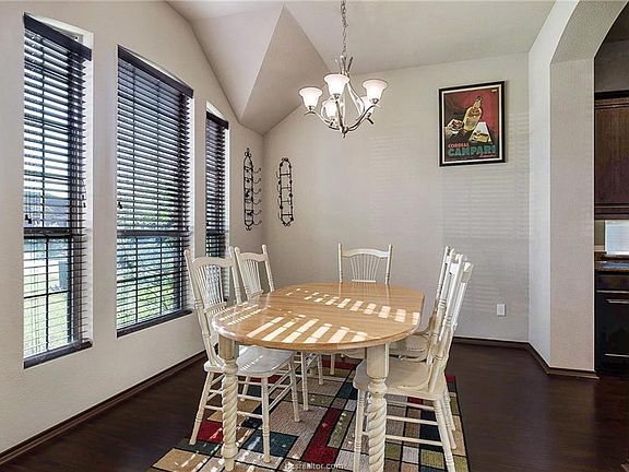 2nd image of 5208 Sagewood Dr