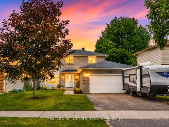 163 Woodland Dr, Midland, ON L4R 4C9