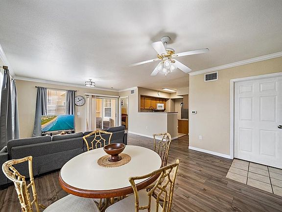 5th image of 1010 VILLAGIO CIRCLE #104