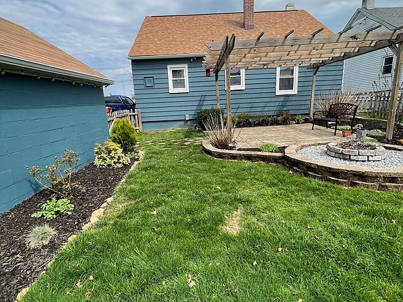 patio with gazebo and fire pit