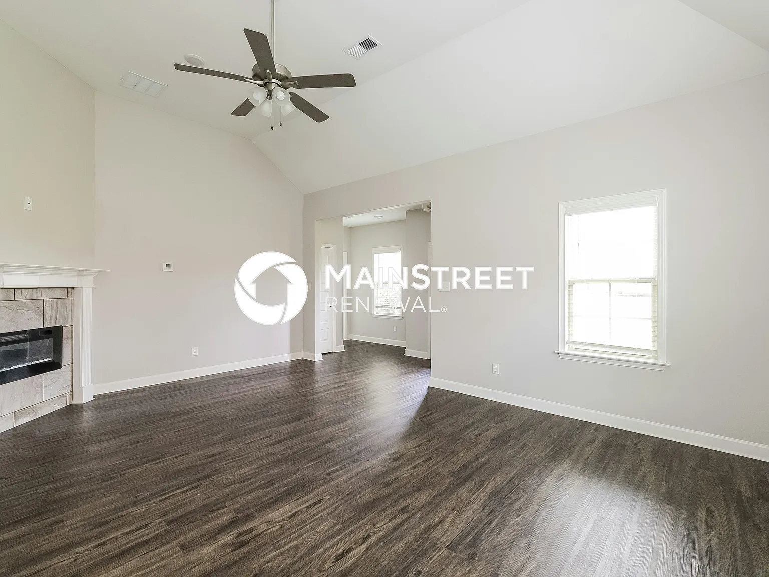375 Azalea Drive — Photo 2