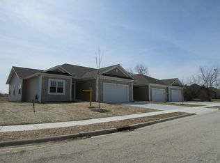 865 Meadow Ln, Marengo, IL 60152