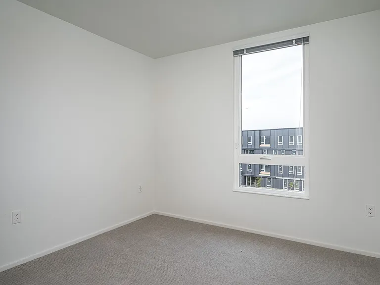 Rockwood Village Apartments — Photo 71