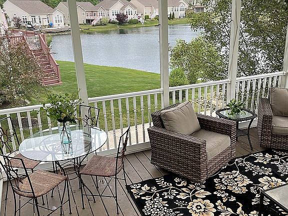 Private peaceful porch 