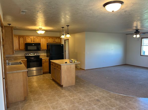 3808 W 93rd St APT 1, Sioux Falls, SD 57108
