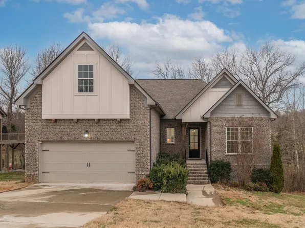 2184 Savage Creek Dr, Springfield, TN 37172