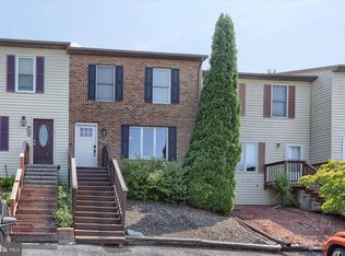 87 Persian Lilac Dr, Etters, PA 17319