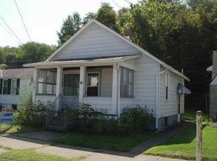 43 Franklin Ave, Ellwood City, PA 16117