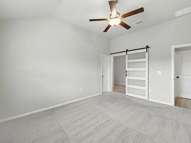 149 Hackberry Ln — Photo 14
