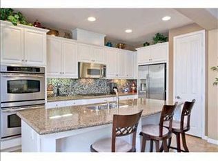 6077 African Holly Trl, San Diego, CA 92130