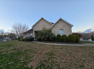 280 Circle Dr, Fayetteville, WV 25840