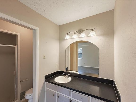 4th image of 3308 Salem Ct