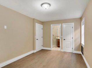 1595 Pelham Pkwy N #1, Bronx, NY 10469