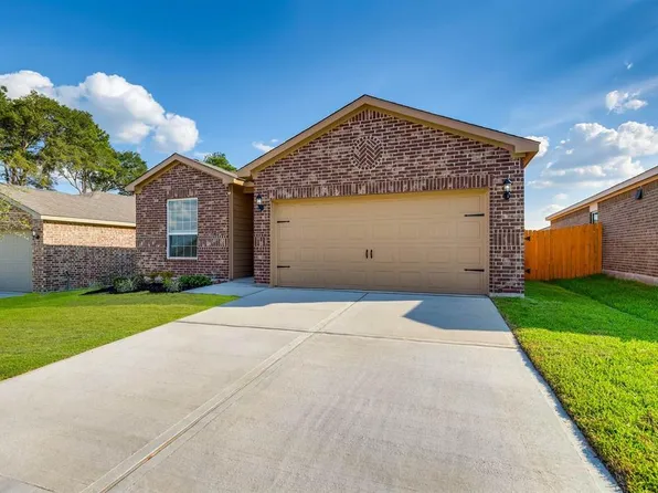 22614 Steel Blue Jaybird Dr, Hockley, TX 77447