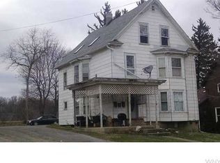 181 Main St N, Perry, NY 14530